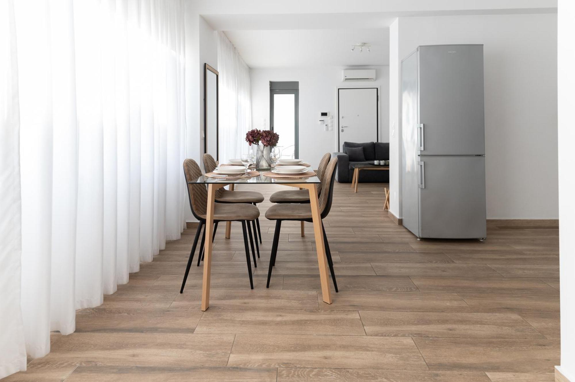 Stylish Spacious Apartment In Palaio Faliro 아테네 외부 사진